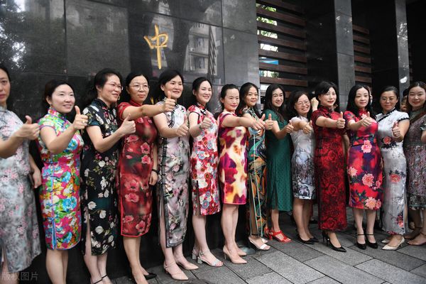 老师割麦子送高考学生祝各位高考考出好成绩关于考试的吉祥话,老师割麦子送高考生送给考生的祝福语