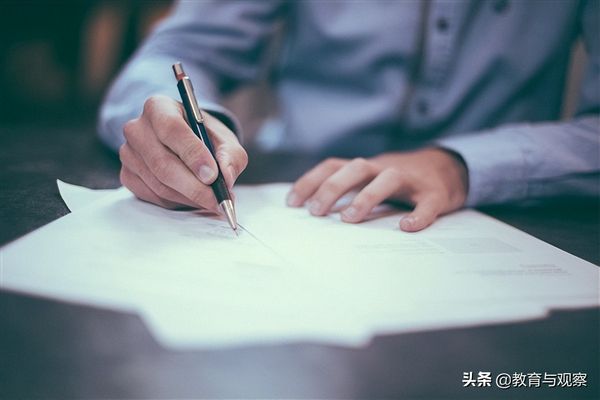 2022高考作文来了全国语文作文试题出炉网友直呼难,2022年高考语文作文题目