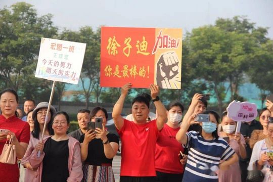 什么样的学生在高中后劲十足？老师道出实情送给初中毕业生,哪类学生进入高中后后劲更足